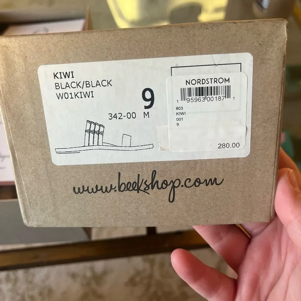 Beek Kiwi Leather Slide Sandal NIB